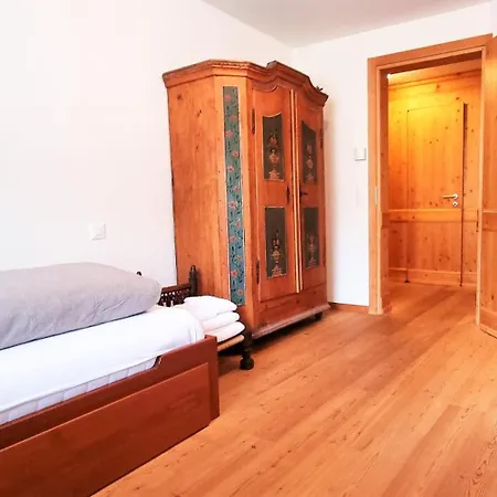 Appartement Chesa Ueertsch *